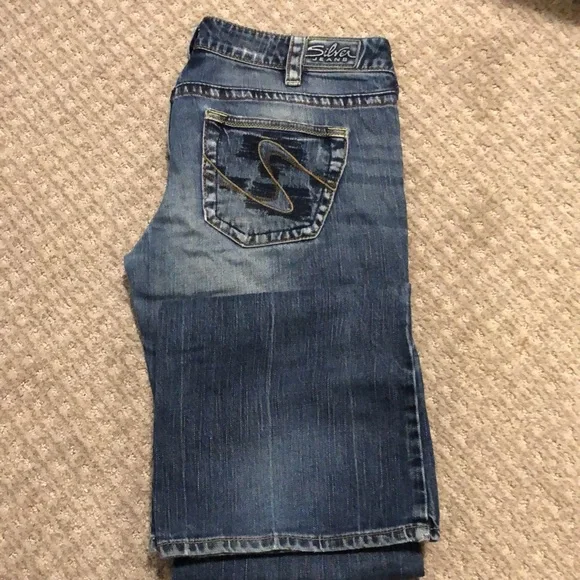 Silver Tuesday Women’s Jeans - Picture 7 of 7